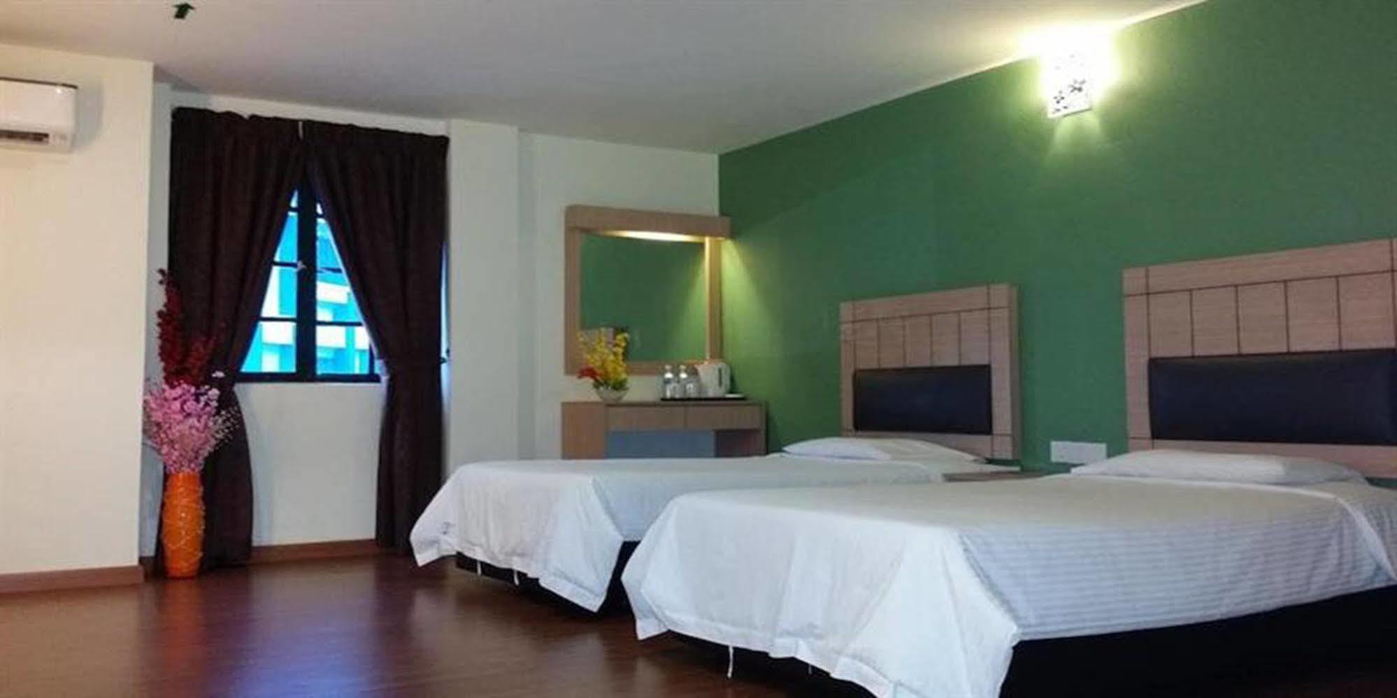 Smart Hotel Seremban Exterior photo